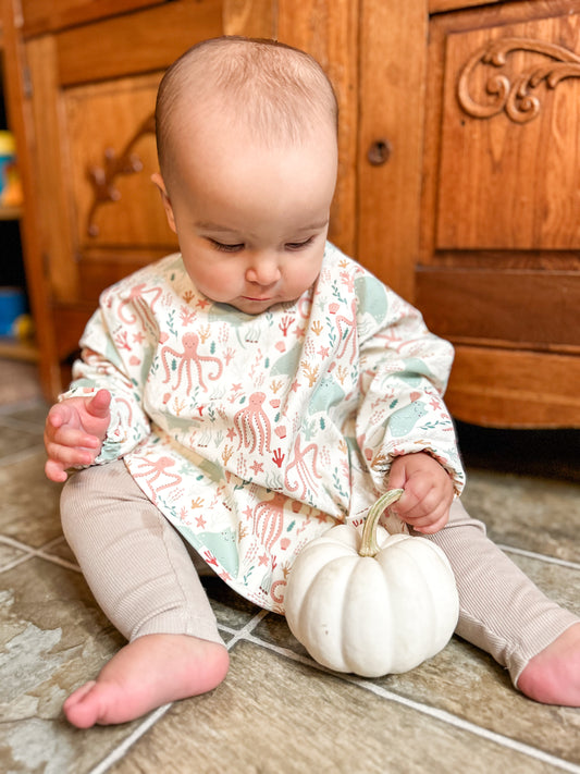 Saltwater Smock Bib